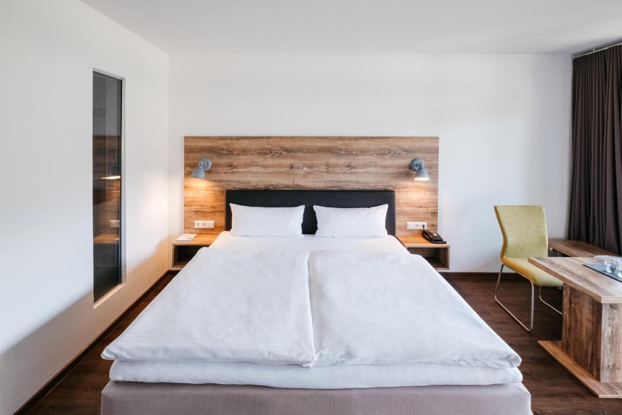 Restaurant & Landhotel Winter Gomadingen Екстер'єр фото